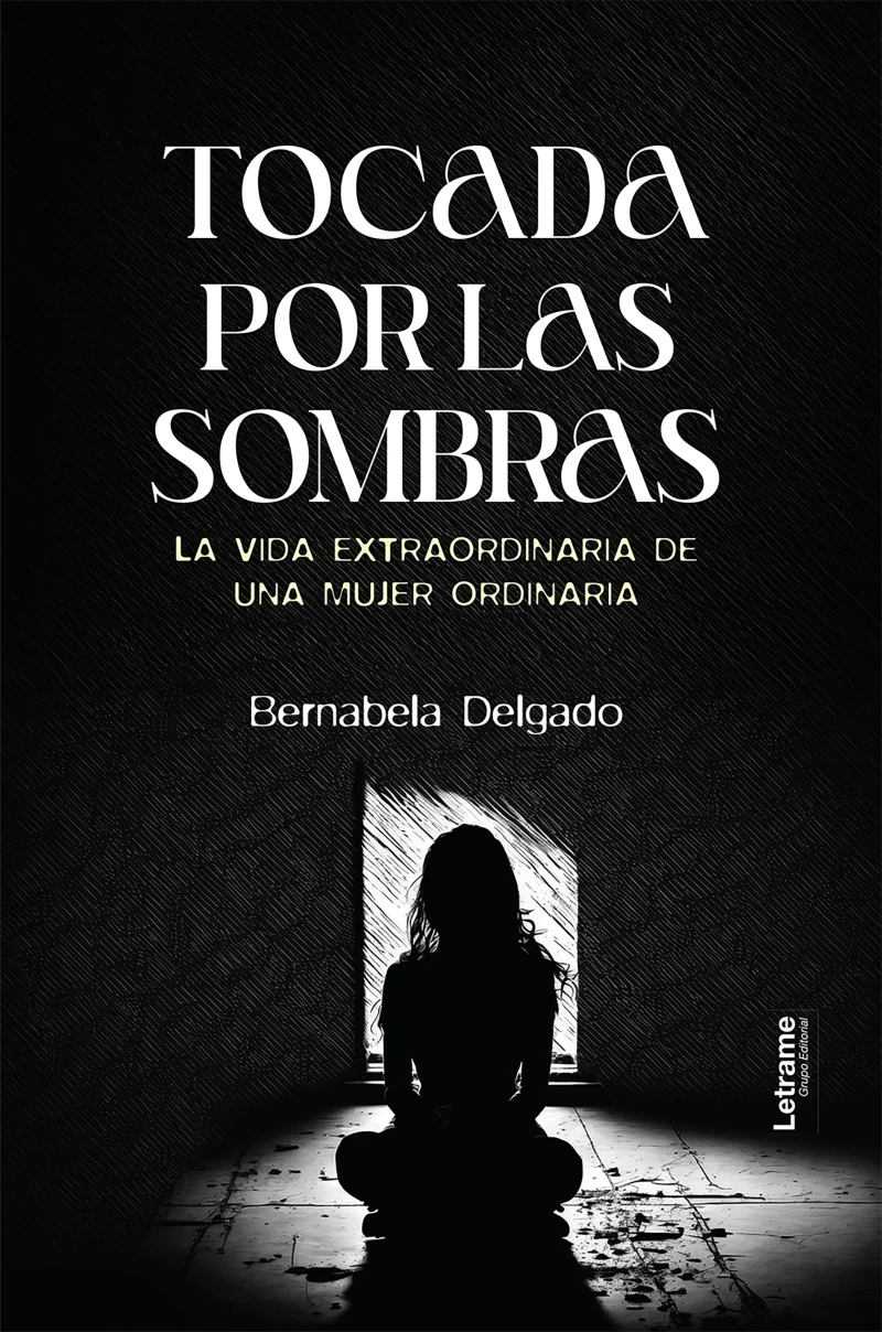 Portada: Tocada por las sombras