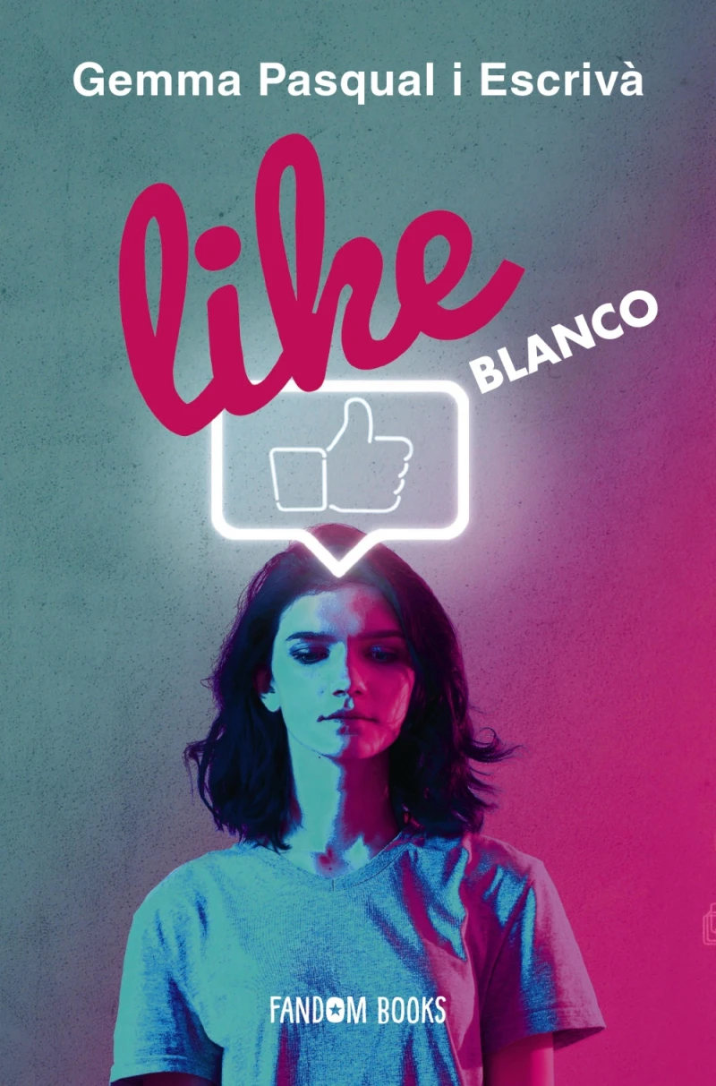 Portada: LIKE. Blanco