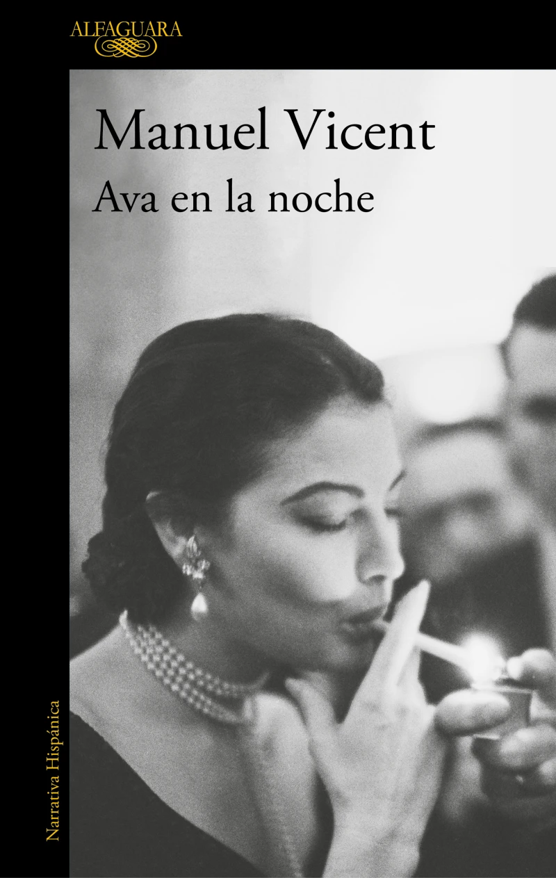 Portada: Ava en la noche