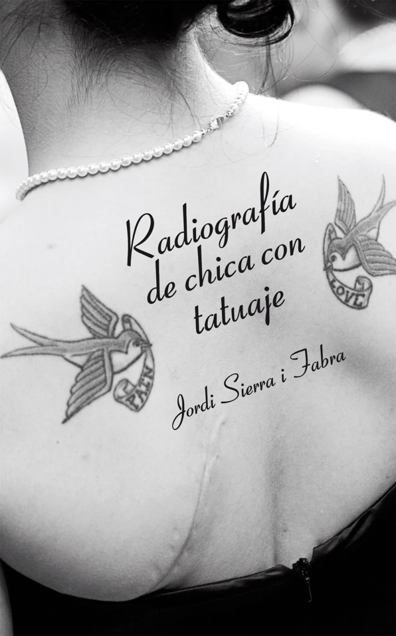 Portada: Radiografía de chica con tatuaje