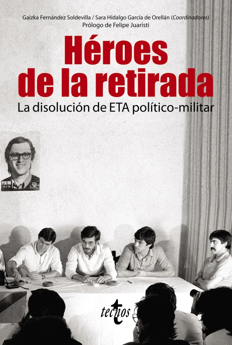 Portada: Héroes de la retirada