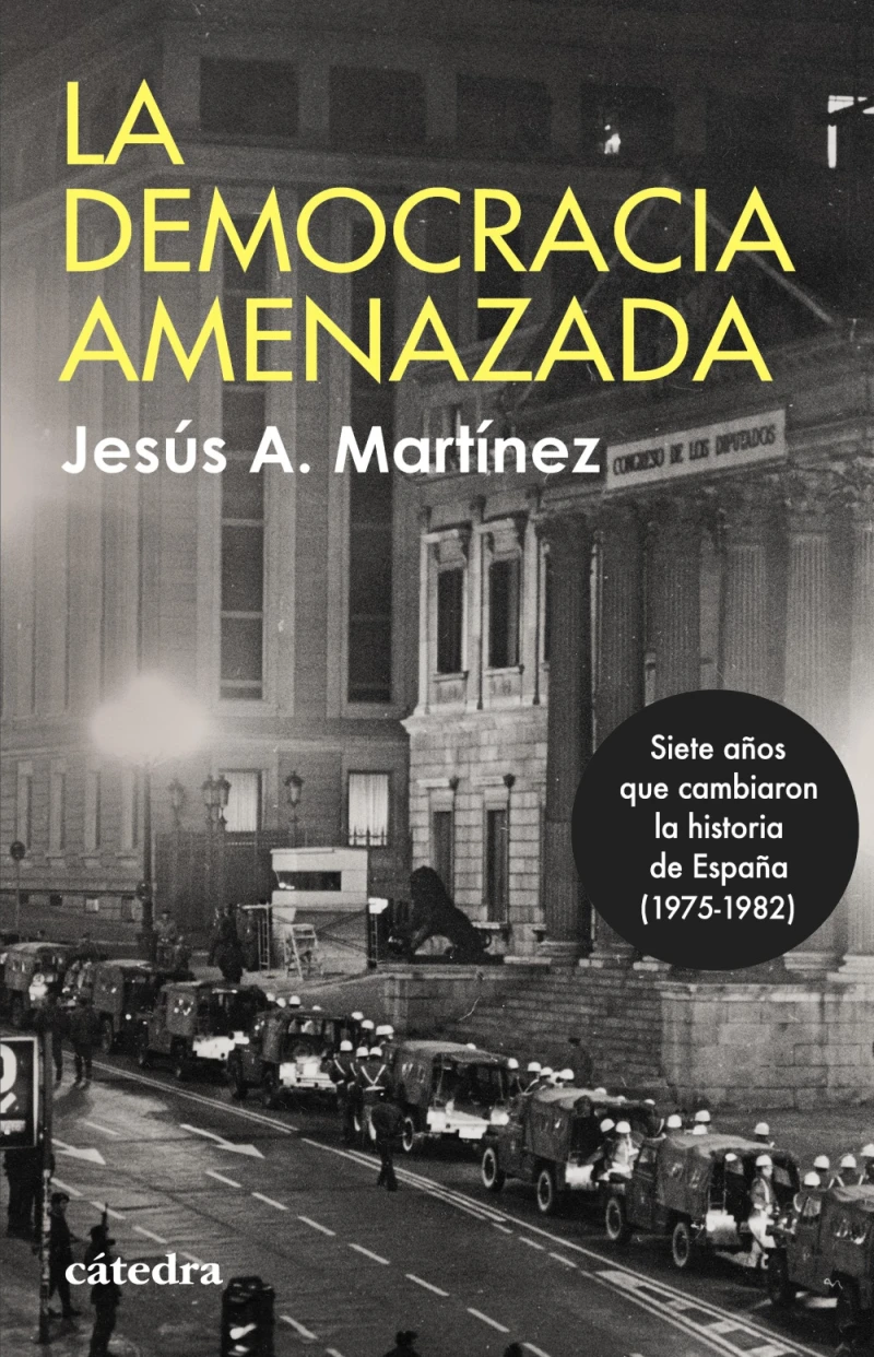Portada: La democracia amenazada