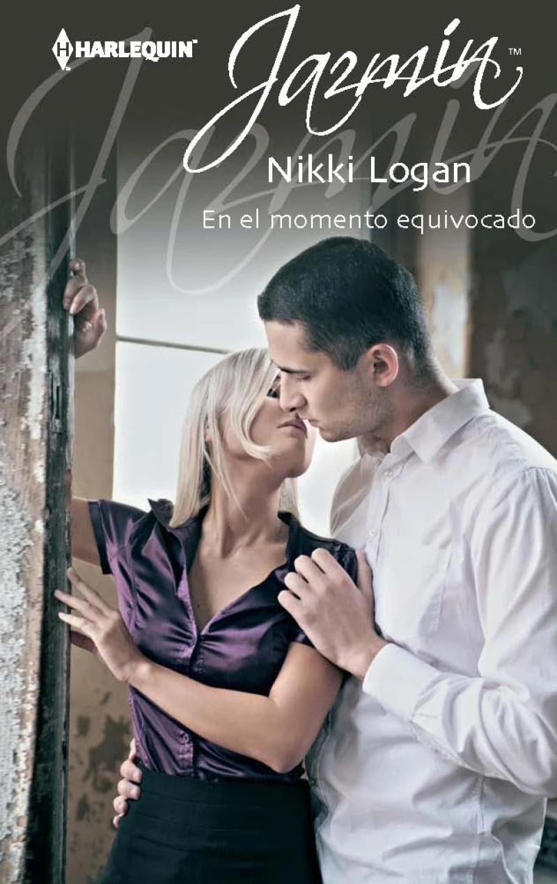 Portada: En el momento equivocado