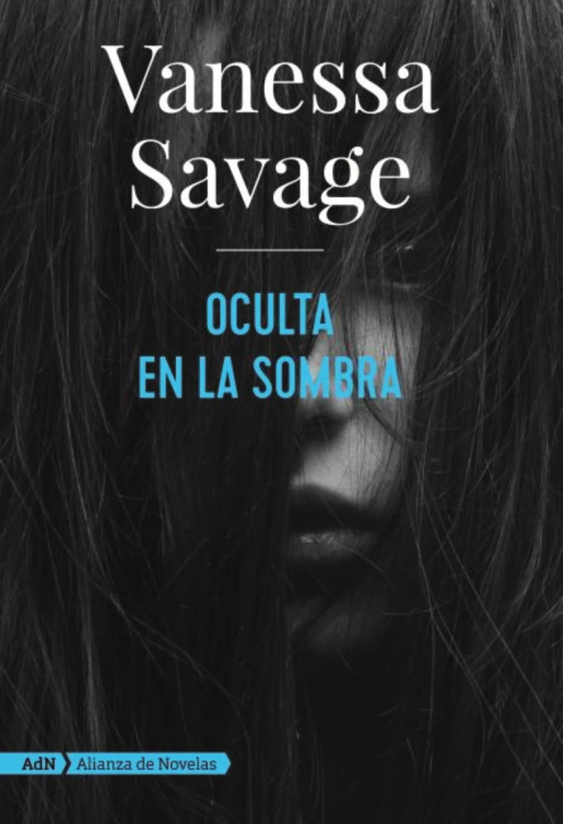 Portada: Oculta en la sombra (AdN)