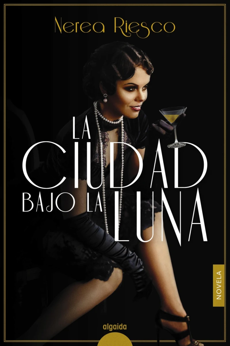 Portada: La ciudad bajo la luna
