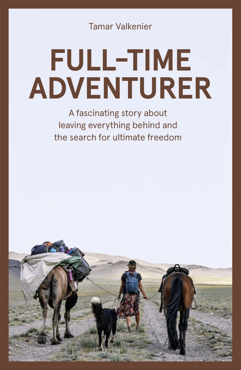 Portada: Full-Time Adventurer