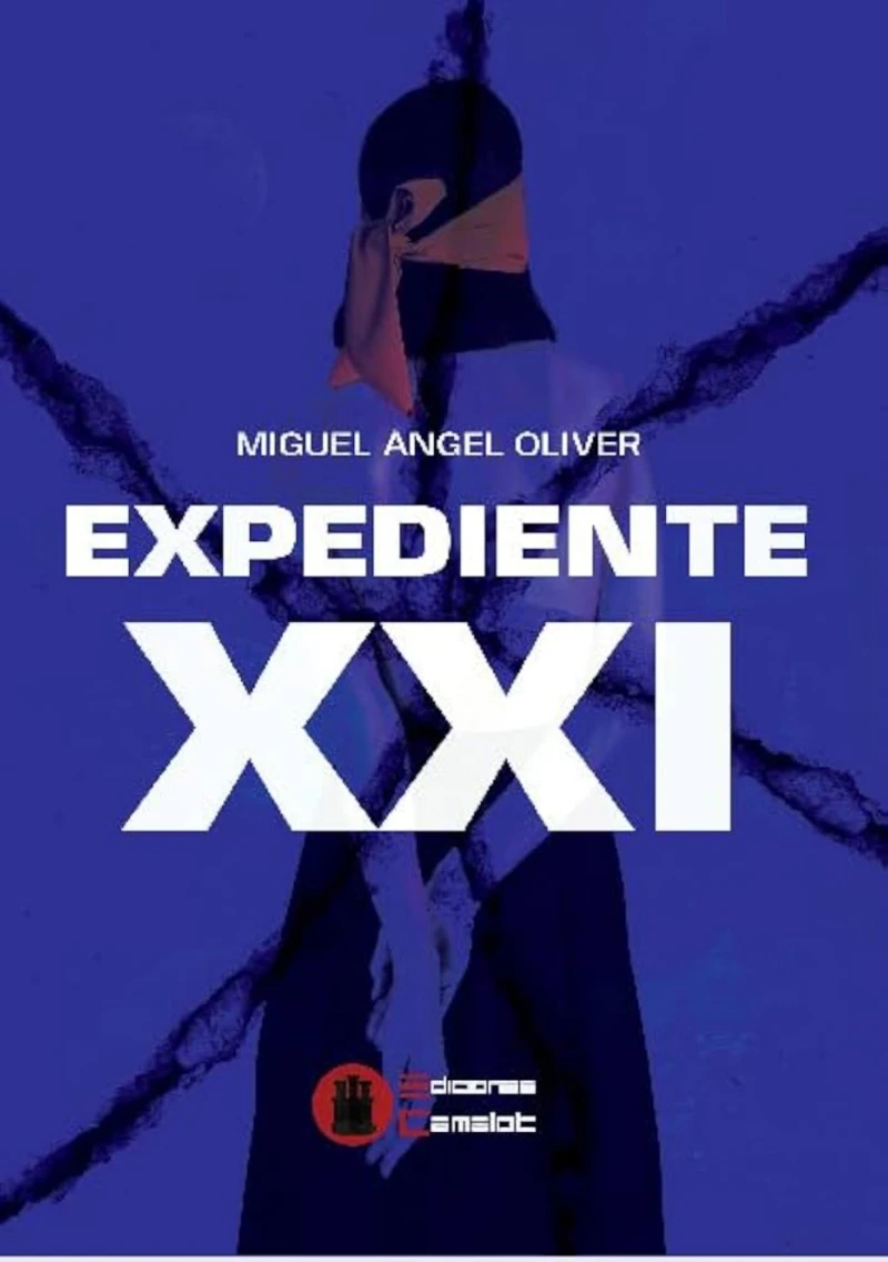 Portada: Expediente XXI