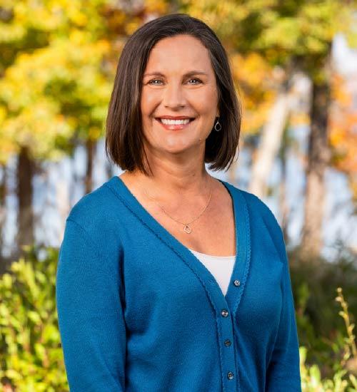 Debbie Daly headshot