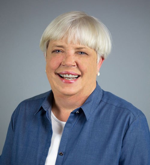Jo Ann Bigelow headshot