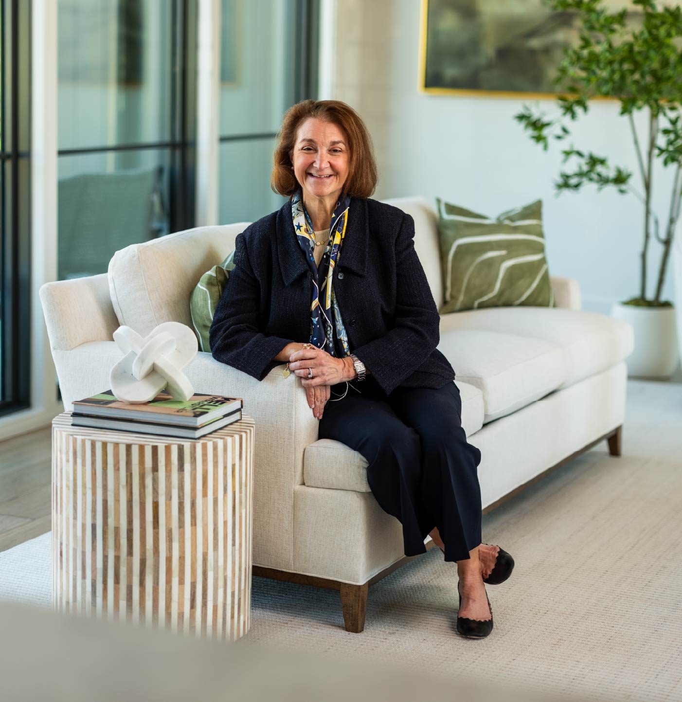 Karen Saltzbart headshot