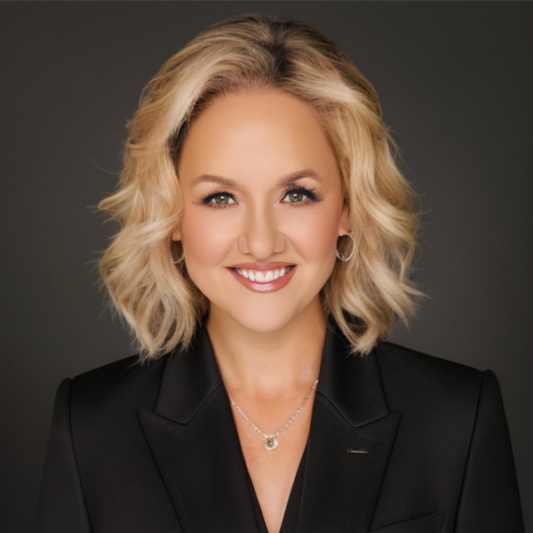 Traci Johnson Named Sales Executive of the Month for Reynolds Lake Oconee Properties, LLC