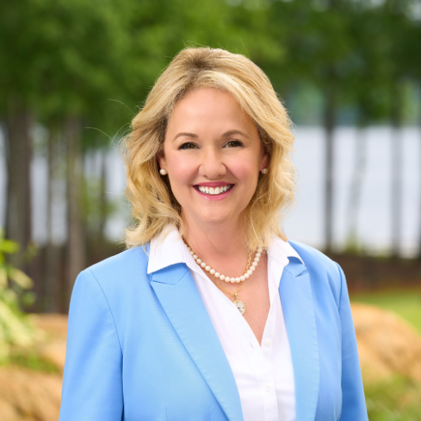 The People Behind the Properties | Meet Traci Johnson