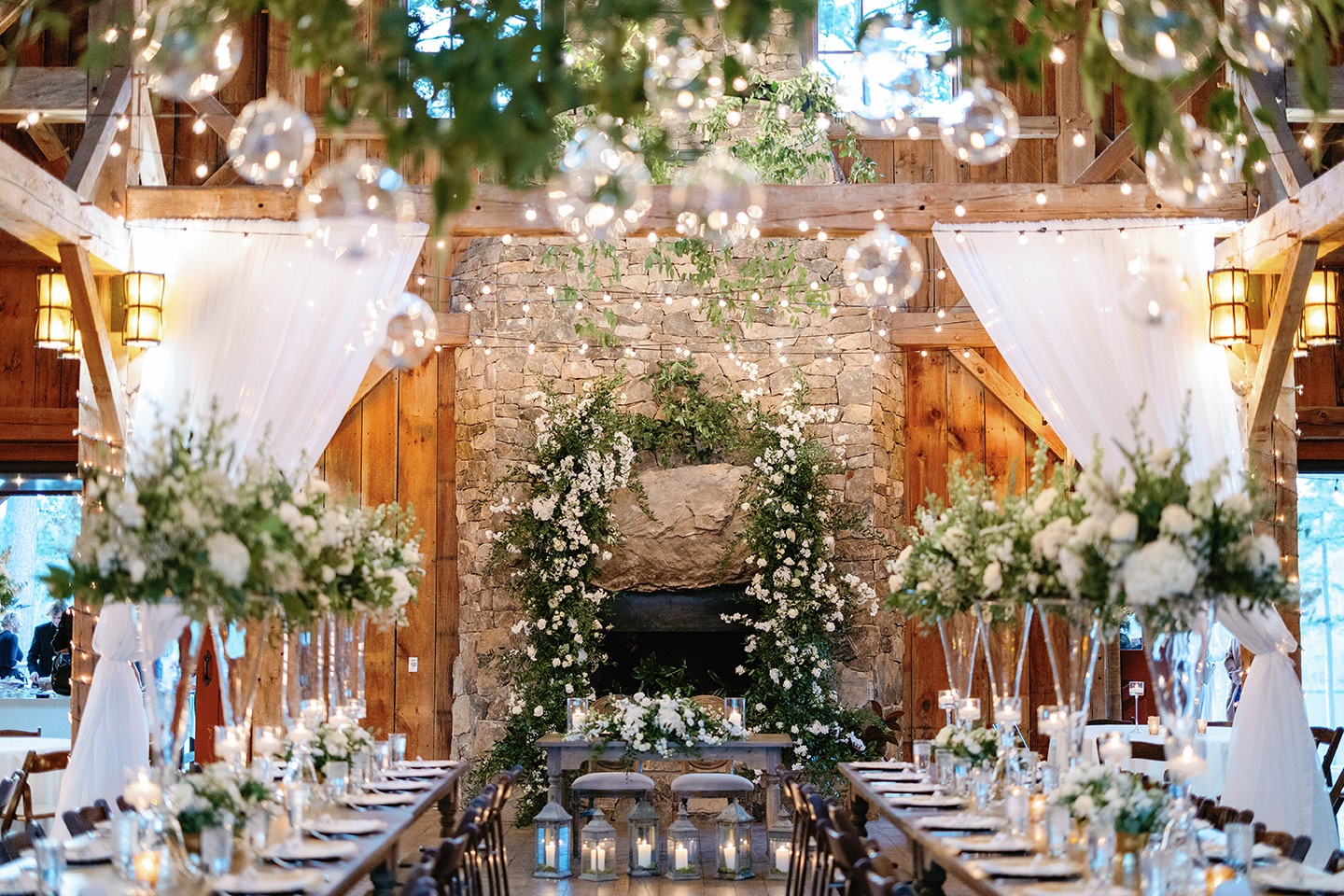 DECOR DETAILS REAVES 63
