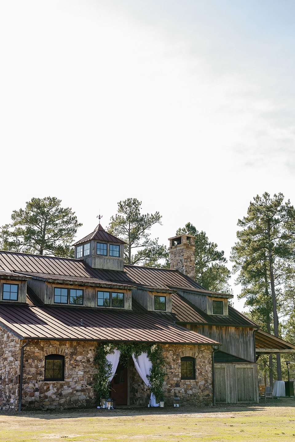 VENUE REAVES 3