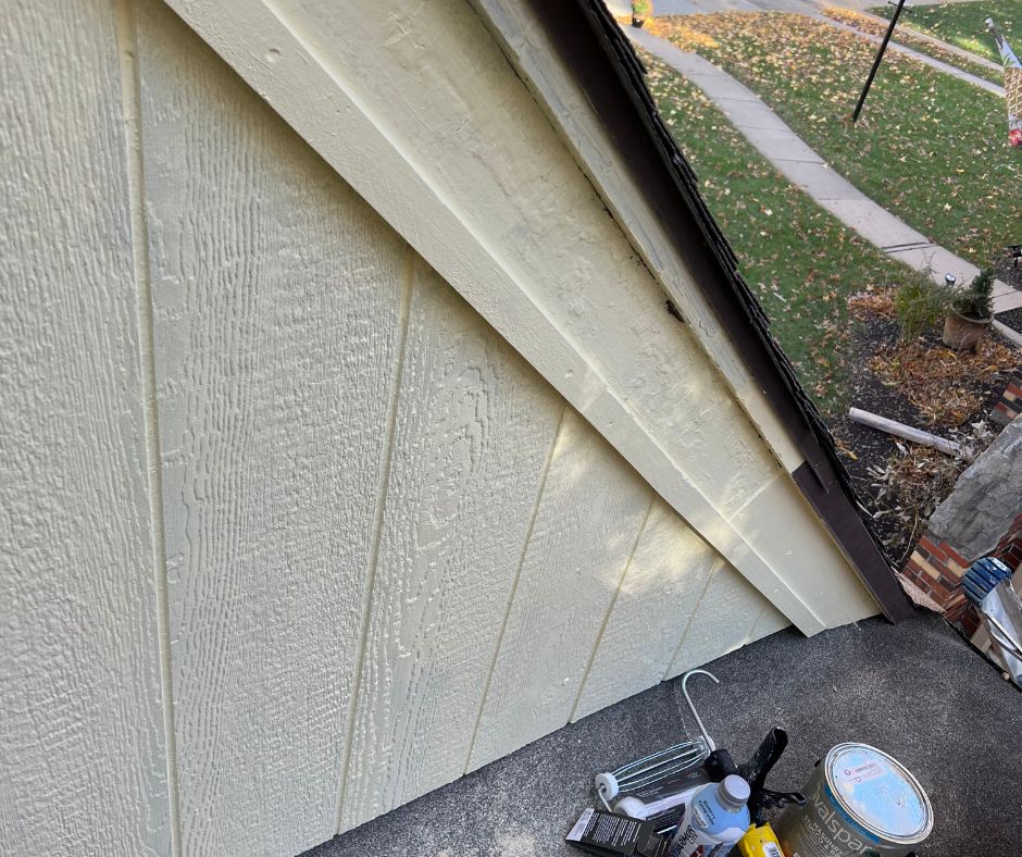 Are there any roofing companies in Kansas City that offer emergency repair services?