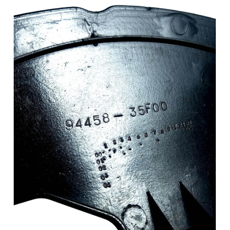 Acabamento Mesa Inferior Suzuki GSXR Srad 750 2004 Orig 045