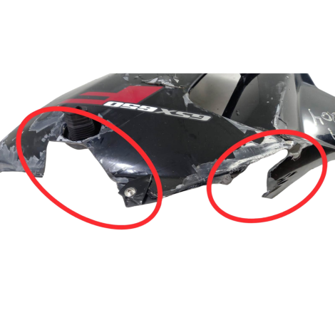 Carenagem Lateral Dta Suzuki Gsx 650F 2009 Origina AVARIA 63 | 4A