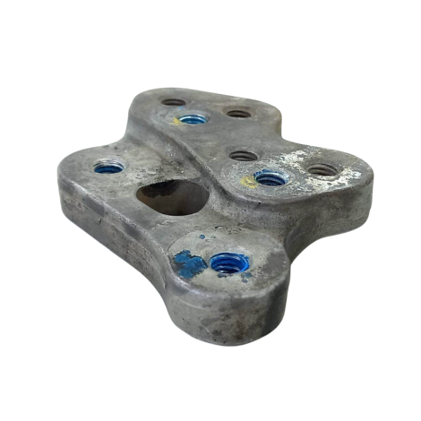 Suporte Bacalhau Diant Dto Suzuki Srad 1000 2009 Origina 067