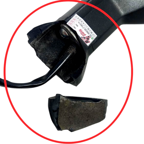 Pisca Dianteiro Esq Kawasaki Z400 2020 Original AVARIA (078)