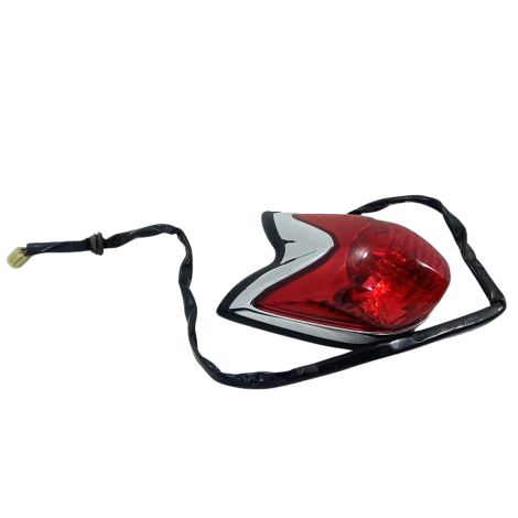 Laterna Traseira Yamaha Midnight Star 950 2010 AVARIA (082)