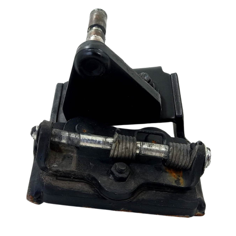 Suporte Pedaleira Diant Esq Midnight Star 950 2010 AVARIA