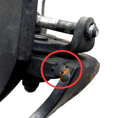 Suporte Pedaleira Diant Esq Midnight Star 950 2010 AVARIA