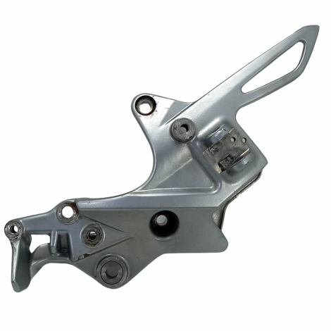 Bacalhau Esquerdo Marca Bmw Modelo F800 R Ano 2012 Original