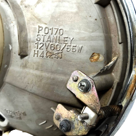 Farol Suzuki Modelo Bandit N 1200 Ano 2006 Original AVARIA