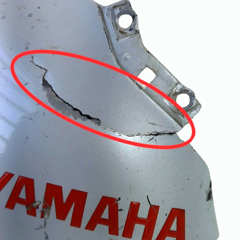 Spoiler Direito Yamaha Modelo YZF R1 2013 Original AVARIA