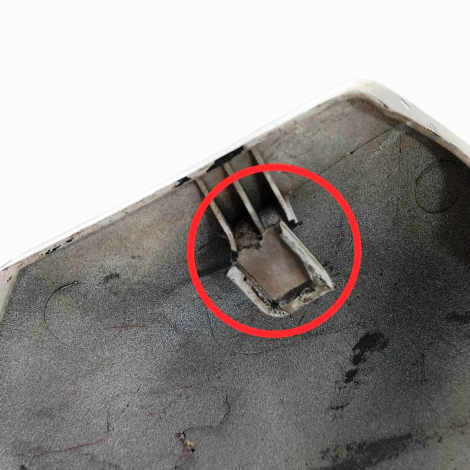 Spoiler Direito Yamaha Modelo YZF R1 2013 Original AVARIA