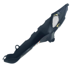 Acabamento duto ar Direito Suzuki GSXR Srad1000 2007 Avaria