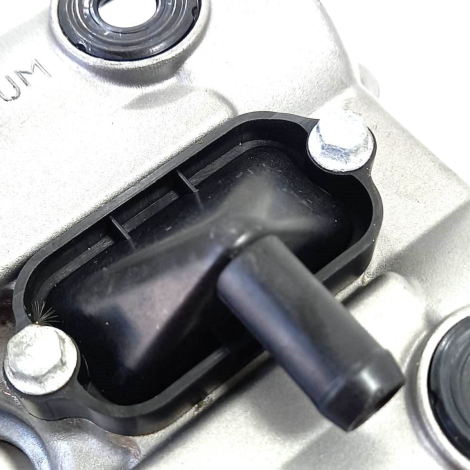 Tampa Cabeçote Traseira Suzuki  DL 1000 V-Strom 2009 origina