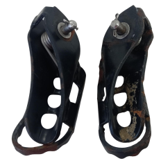 Par Pedaleira Dianteira Bmw Modelo F800 R  2015 Origi Avaria