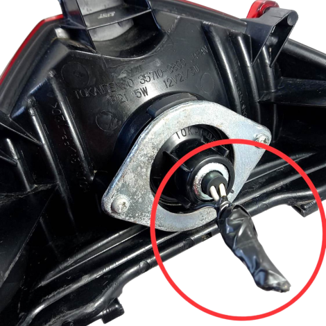 Lanterna Traseira Marca Suzuki GSX 650 F Ano 2012 Original