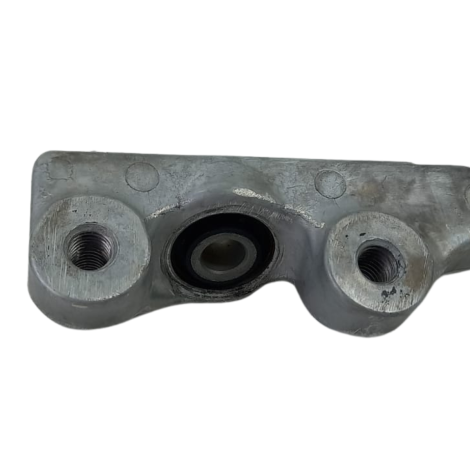 Suporte Alça Direito Yamaha Modelo MT03 ANO 2018 Original