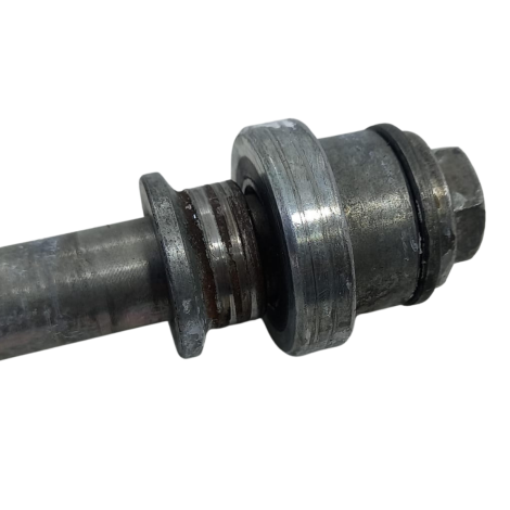 Eixo Roda Traseira  Moto Yamaha MT03 ANO 2018  Original