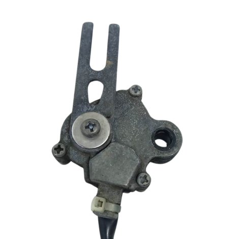 Sensor Pedal Descanso Marca Kawasaki Z800 Ano 2013 Original