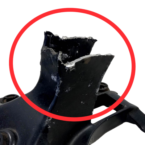 Aranha Farol Marca Yamaha Modelo YZF R1 Ano 2005 AVARIA