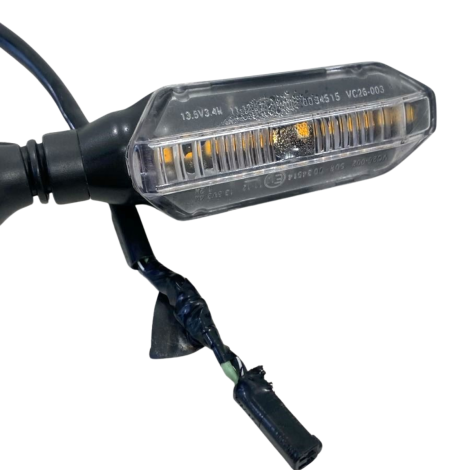 Pisca Traseiro Direito Suzuki GSX S1000 AZ Ano 2020 