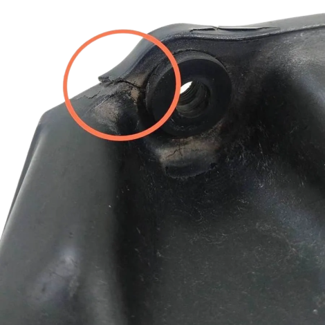 Suporte Tanque Suzuki Gsxr Srad 1000 Ano 2012 Origina Avaria