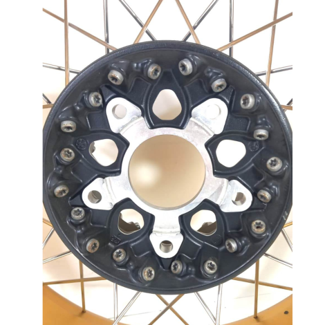 Roda Raiada Traseira Marca BMW R1250 GS A Ano 2024 Origina