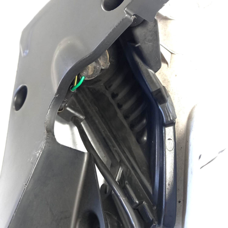 Aba Tanque Esquerdo Kawasaki ER6-N ABS Ano 2011 Origi AVARIA
