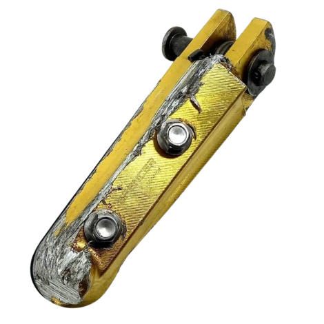 Pedaleira Dianteira Direita Honda Cbr 1000 Rr 2011 AVARIA