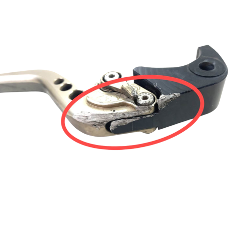 Manete Freio SUZUKI GSX-R SRAD 1000 ANO 2008 AVARIA