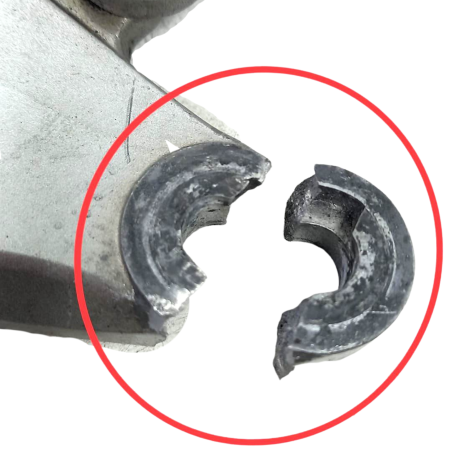 Bacalhau Dianteiro Esq Yamaha YZF R1 2008 Original AVARIA