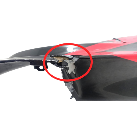 Carenagem Lateral Superior Direita CBR 600 RR 2008 AVARIA