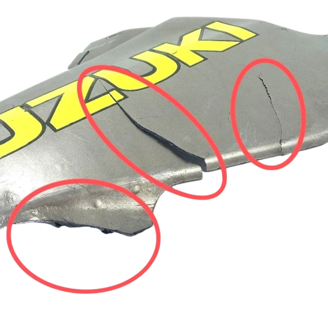 Spoiler Esquerdo Suzuki Srad 750 Ano 2012 Original AVARIA