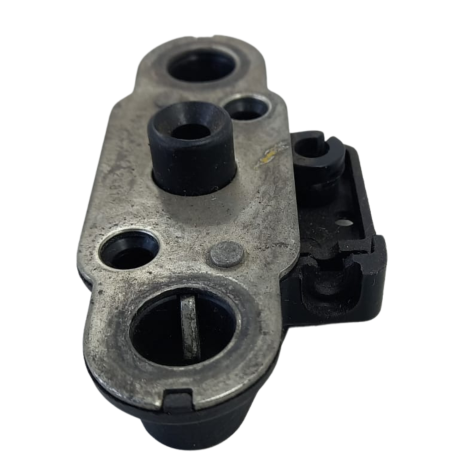 Trava Banco Marca Suzuki Modelo Gsx750 F Ano 2009 Original