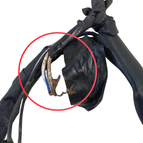 Chicote Farol Suzuki Modelo Gsxr Srad 1000 Ano 2008 Original