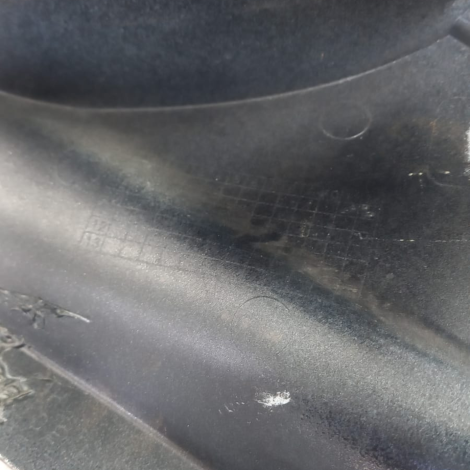 Carenagem Lateral Esq Suzuki Srad 1000 2008 Original AVARIA